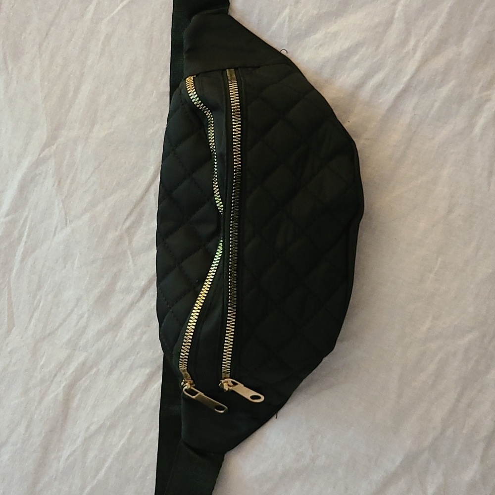 Black Quilted Fanny Pack
